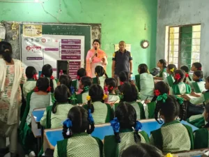 राजकन्या उच्च विद्यालय में हेल्थ एजुकेशन वीक, छात्राओं को बाल विवाह रोकथाम, बेटी बचाओ-बेटी पढ़ाओ और साइबर क्राइम से बचाव की दी जानकारी