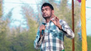 छात्रवृत्ति न मिलने पर टाइगर जयराम महतो का तीखा हमला: ‘मेरा आवास नीलाम कर छात्रों को पैसा बाँट दें, मंईयां सम्मान योजना के लिए पैसे कहाँ से आ रहे?’