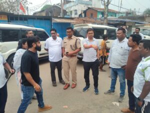 चाईबासा में सरहुल, ईद और रामनवमी को लेकर प्रशासन अलर्ट, नप अध्यक्ष नितिन प्रकाश ने अधिकारियों के साथ किया वार्डों का निरीक्षण