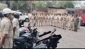 जमशेदपुर में रामनवमी पर ‘हाई अलर्ट’: सिटी एसपी के नेतृत्व में फ्लैग मार्च; ड्रोन से होगी हवाई निगरानी, एसएसबी और झारखंड जगुआर तैनात