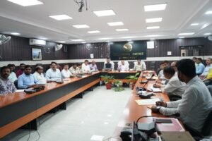 जमशेदपुर: उपायुक्त कर्ण सत्यार्थी की सख्त चेतावनी—लापरवाही से वाहन चलाया तो रद्द होगा लाइसेंस, ओवरलोडिंग पर वाहन मालिकों की तय होगी जवाबदेही