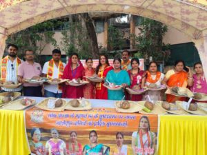 जमशेदपुर: आस्था के महापर्व चैती छठ पर ‘यात्रा’ संस्था की पहल, 150 परिवारों के बीच सूप, फल और साड़ियों का वितरण