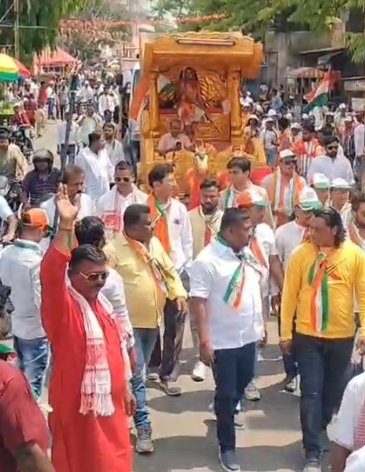 जमशेदपुर: एग्रिको से उठी देशभक्ति की लहर, ‘नमन’ की अखंड तिरंगा यात्रा में उमड़ा जनसैलाब; शहीदों के परिजनों का हुआ सम्मान