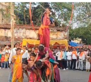 जमशेदपुर: रामनवमी विसर्जन पर शौर्य और भक्ति का अनूठा संगम, पारंपरिक अस्त्र-शस्त्रों के साथ अखाड़ों ने दिखाए हैरतअंगेज करतब