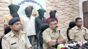 जमशेदपुर गोलीकांड का खुलासा: पुरानी रंजिश में विक्की पर चली थी गोलियां; हथियार के साथ मास्टरमाइंड विकास महतो समेत 4 गिरफ्तार