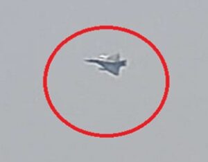 जमशेदपुर के ऊपर दहाड़े ‘सुखोई SU 30-MKI’: वायुसेना ने की आधिकारिक पुष्टि; जानें क्यों भरी थी नीची उड़ान