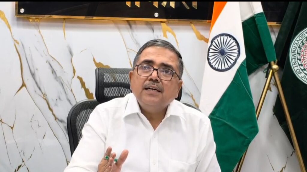 बोकारो कोषागार घोटाला: अवैध निकासी की राशि 6 करोड़ के पार; फर्जी नामों पर हुआ खेल, डीसी ने दिए सख्त कार्रवाई के निर्देश