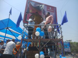 जमशेदपुर: अधिवक्ताओं ने ओल्ड कोर्ट स्थित प्रतिमा पर किया माल्यार्पण; बाबा साहेब के आदर्शों पर चलने का लिया संकल्प