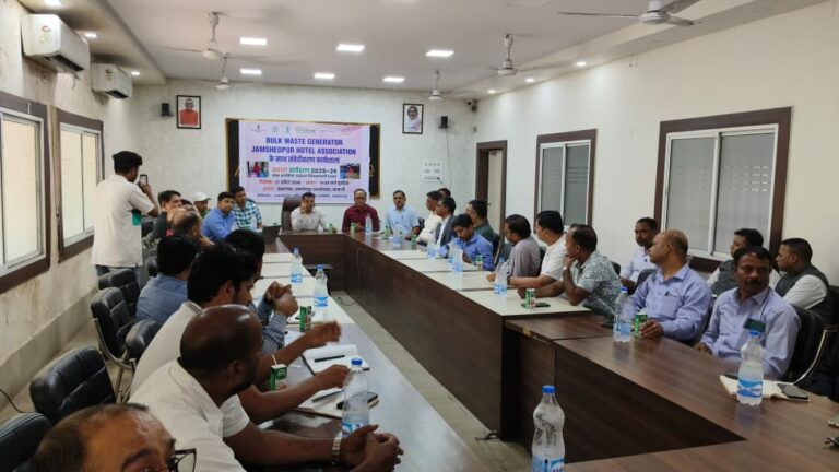 जमशेदपुर: कचरा प्रबंधन के नए नियम 2026 लागू, होटलों और बैंक्वेट हॉलों को परिसर के भीतर ही करना होगा गीले कचरे का निपटान