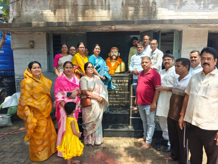 जमशेदपुर: बागबेड़ा में बाबू वीर कुंवर सिंह का विजयोत्सव संपन्न,माल्यार्पण कर दी गई भावभीनी श्रद्धांजलि