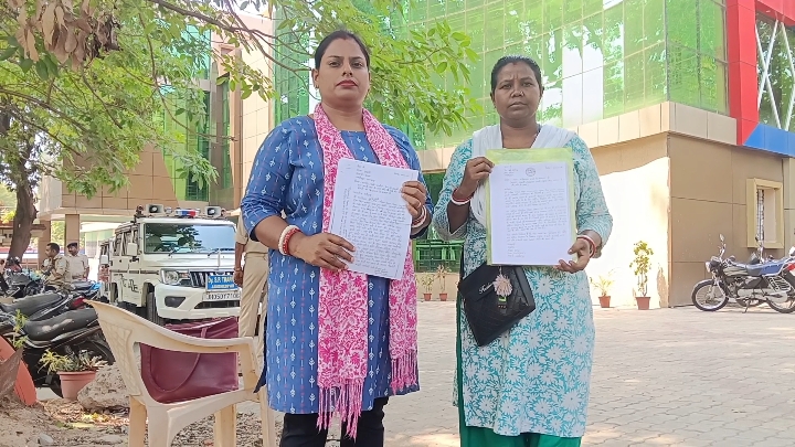 जमशेदपुर: नाला अतिक्रमण का विरोध करने पर बीजेपी महिला नेत्री पर धमकी और दबंगई के आरोप, बस्ती में दहशत