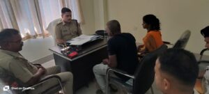 घाटशिला में पुलिस का बड़ा एक्शन: जन शिकायतों का ऑन-द-स्पॉट समाधान, थानों का औचक निरीक्षण