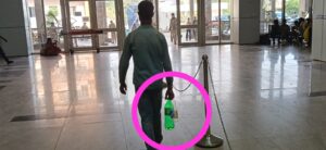 जमशेदपुर: एमजीएम अस्पताल में पानी की किल्लत, भीषण गर्मी में बाहर से बोतल बंद पानी लाने को मजबूर मरीज के परिजन