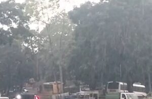 जमशेदपुर में बदला मौसम का मिजाज, तेज आंधी और बारिश से गर्मी से मिली राहत