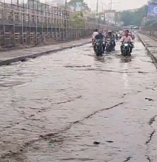 जमशेदपुर में कुछ मिनट की बारिश से जलजमाव, मानगो नगर निगम की तैयारियों पर उठे सवाल