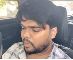 जमशेदपुर: स्कूटी सवार युवक कार से टकराया, अस्पताल में भर्ती