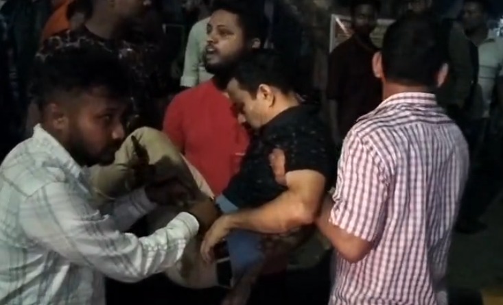 जमशेदपुर: सिदगोड़ा में सड़क दुर्घटना, दो लोग गंभीर रूप से घायल