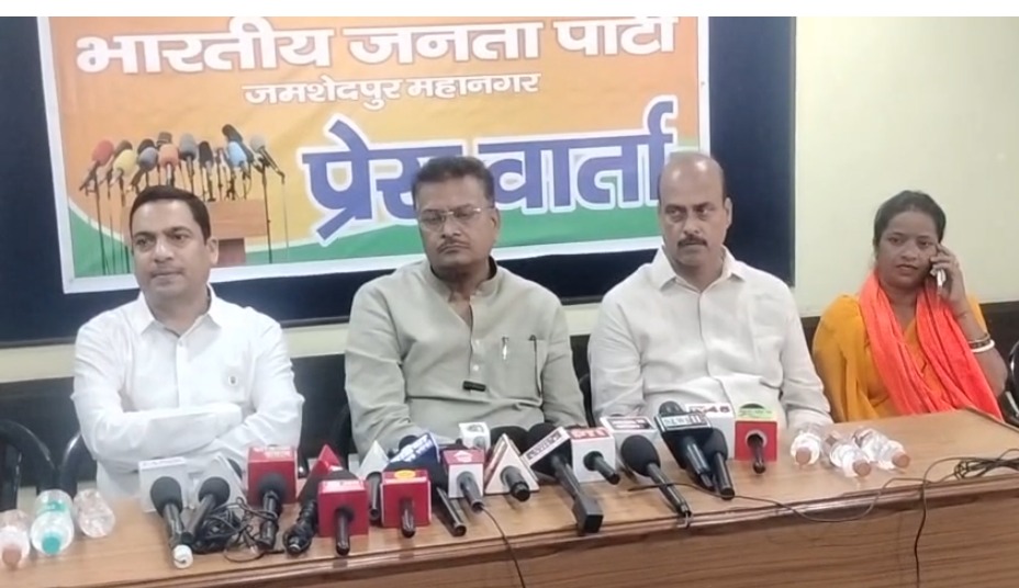 जनगणना और परिसीमन के बाद लागू होगा महिला आरक्षण – सांसद मनीष जायसवाल