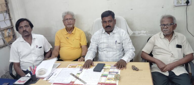 जमशेदपुर : पिनराई विजयन के घर ईडी छापे पर भाकपा का विरोध, केंद्र सरकार पर लगाया बदले की राजनीति का आरोप
