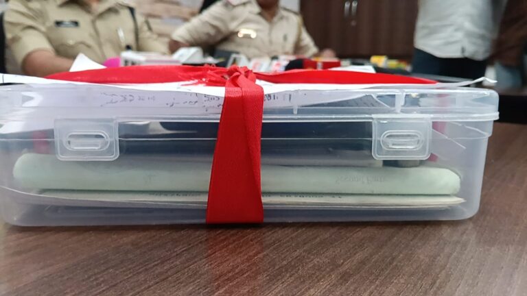 जेल में बंद मनीष सिंह गिरोह के सक्रिय सदस्य संकी गोहिल को पुलिस ने किया गिरफ्तार, रंगदारी के लिए हत्या करने के फिराक मे था