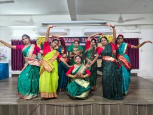 डीबीएमएस कॉलेज में टैगोर जयंती: ‘जीवन गाथा’ से जीवंत हुए गुरुदेव के विचार; छात्राओं ने पेश की मनमोहक सांस्कृतिक प्रस्तुतियां