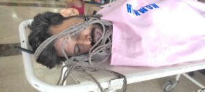 जमशेदपुर: एमजीएम थाना क्षेत्र में कंटेनर से लटका मिला व्यक्ति का शव, शिनाख्त के बाद परिजनों की तलाश में जुटी पुलिस