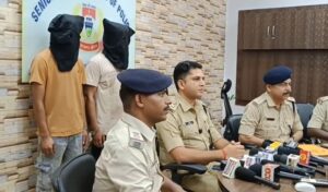 जमशेदपुर में चोरी की 5 बाइक के साथ दो आरोपी गिरफ्तार, साकची पुलिस की बड़ी कार्रवाई