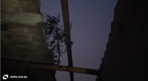 जमशेदपुर :गरुड़बासा के दलखाम टोला में तेज आंधी-तूफान से भारी तबाही, 20 घर क्षतिग्रस्त