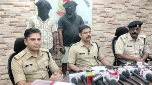 जमशेदपुर: विक्की की जगह भाई विकास को उतारा मौत के घाट, उलीडीह हत्याकांड का खुलासा, दो गिरफ्तार