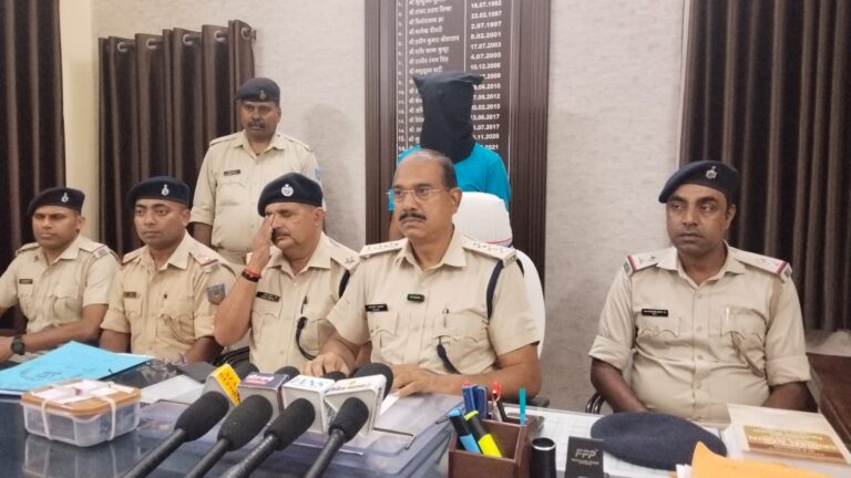 जमशेदपुर: रामदेव बागान फायरिंग कांड का खुलासा, मुख्य आरोपी शुभम कुमार गिरफ्तार; लोडेड पिस्टल और कारतूस बरामद