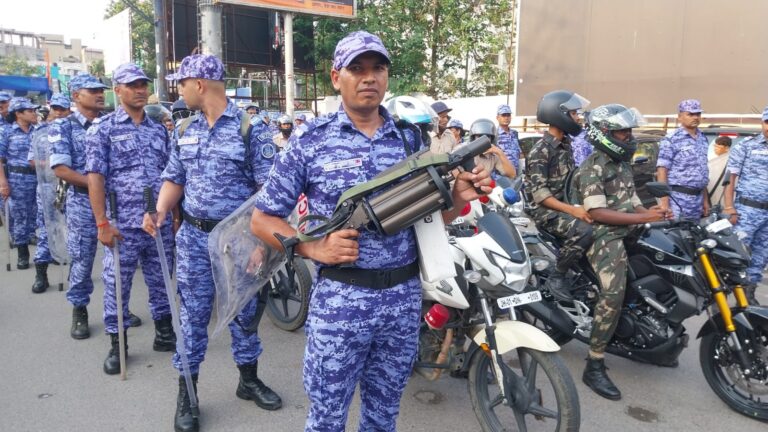 मुहर्रम को लेकर रांची पुलिस का मेन रोड पर फ्लैग मार्च, शांति व्यवस्था बनाए रखने के लिए मॉक ड्रिल
