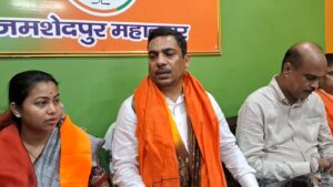 हिमांशु हत्याकांड: दोषी पुलिसकर्मियों पर हत्या का केस दर्ज हो, स्पीडी ट्रायल चले- भानु प्रताप शाही