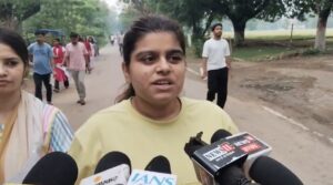 जमशेदपुर: कोऑपरेटिव कॉलेज केंद्र पर नीट परीक्षा शांतिपूर्ण संपन्न, छात्रों ने कहा- फिजिक्स और केमिस्ट्री रही कठिन