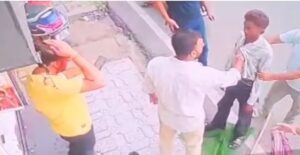 आदित्यपुर : ज्वेलर्स व्यवसायी पर जानलेवा हमला, रंगदारी नहीं देने पर धारदार हथियार से वार; एक आरोपी गिरफ्तार