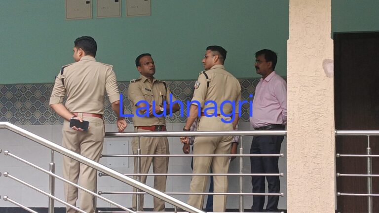 जमशेदपुर: जल्द नए हाईटेक भवन में शिफ्ट होगा एसएसपी कार्यालय; एसएसपी डॉ. एहतेशाम वकारिब ने अधिकारियों संग किया निरीक्षण