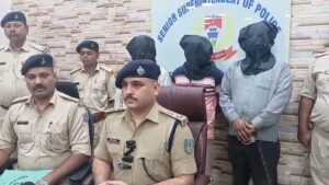 बहरागोड़ा में पुलिस की बड़ी कार्रवाई, 1.095 किलोग्राम पन्ना के साथ तीन तस्कर गिरफ्तार