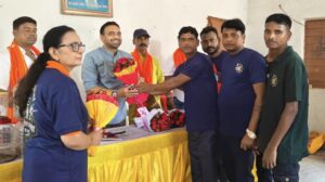 जमशेदपुर में विश्व सर्प दिवस पर सर्प रक्षक टीम ने किया जागरूकता कार्यक्रम, कई विषैले और गैर-विषैले सांपों को जंगल में छोड़ा