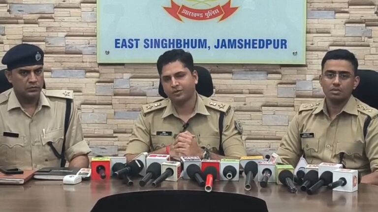 जमशेदपुर: टेल्को में महिला से चेन छिनतई का 24 घंटे में खुलासा, एक आरोपी गिरफ्तार