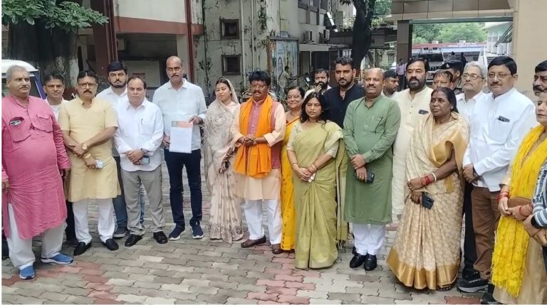 जमशेदपुर बंद के दौरान दर्ज मुकदमे वापस लेने की मांग, भाजपा नेताओं ने एसएसपी से की मुलाकात
