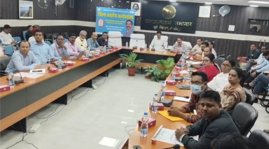 पूर्वी सिंहभूम में मलेरिया नियंत्रण पर प्रशासन सख्त, निजी अस्पतालों को 24 घंटे में सूचना देने का निर्देश