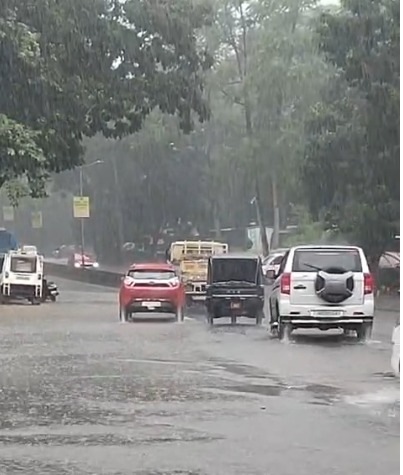 जमशेदपुर में मूसलधार बारिश से जनजीवन प्रभावित, कई इलाकों में जलजमाव और ट्रैफिक जाम