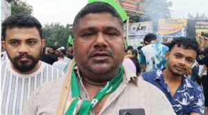 जमशेदपुर: नीट पेपर लीक विवाद पर झामुमो का प्रदर्शन, साकची गोलचक्कर पर शिक्षा मंत्री धर्मेंद्र प्रधान का पुतला दहन