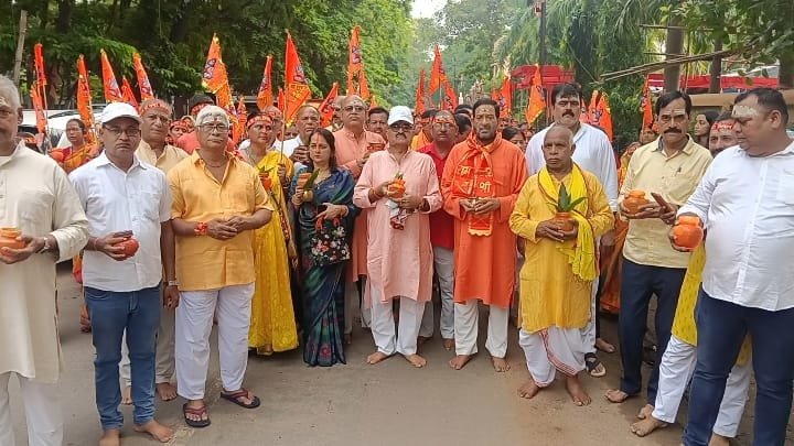 सावन की पहली सोमवारी पर सिदगोड़ा में निकली भव्य कलश यात्रा, 501 महिलाओं ने पंचमुखी शिवलिंग का किया जलाभिषेक