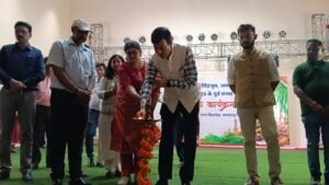 स्वतंत्रता दिवस की पूर्व संध्या पर सिदगोड़ा में सांस्कृतिक कार्यक्रम, देशभक्ति के रंग में रंगा बिरसा मुंडा टाउन हॉल
