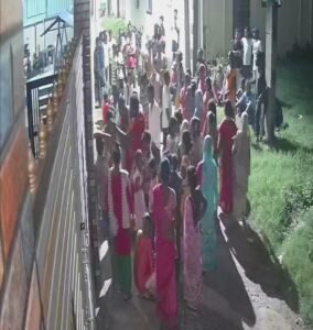 आदित्यपुर में फर्जी वार्ड पार्षद बनने का आरोप, वन विभाग की जमीन पर हाई-मास्ट लाइट लगाने को लेकर विवाद