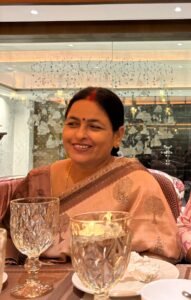 जमशेदपुर के उलीडीह में दिनदहाड़े चेन स्नैचिंग, महिला के गले से 2 लाख की सोने की चेन झपटी