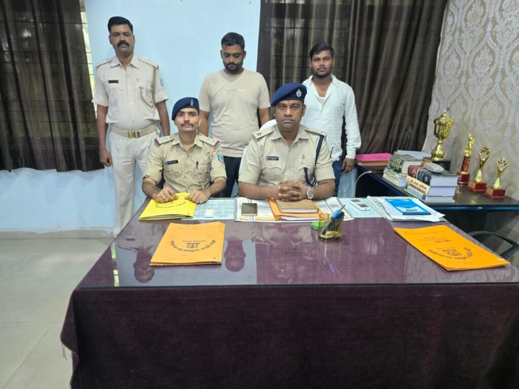 जमशेदपुर: परसुडीह में जानलेवा मारपीट के दो मामलों में पुलिस की बड़ी कार्रवाई, दो आरोपी गिरफ्तार