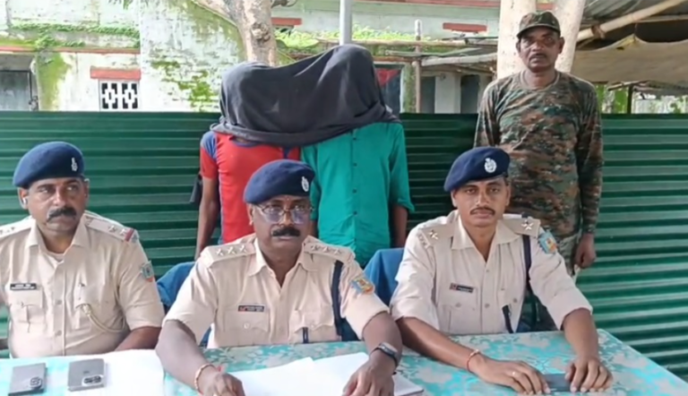 पश्चिमी सिंहभूम में जमीन विवाद में एक ही परिवार के तीन लोगों की हत्या, दो आरोपी गिरफ्तार