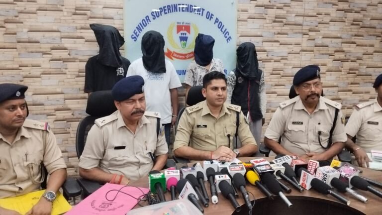 जमशेदपुर में अवैध जुआ-लॉटरी के खिलाफ कार्रवाई, दो थाना क्षेत्रों से चार गिरफ्तार