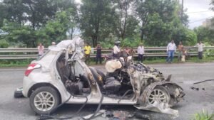 जमशेदपुर में भीषण सड़क हादसा ,मंत्री दीपिका पांडेय की बेटी सहित चार की मौत